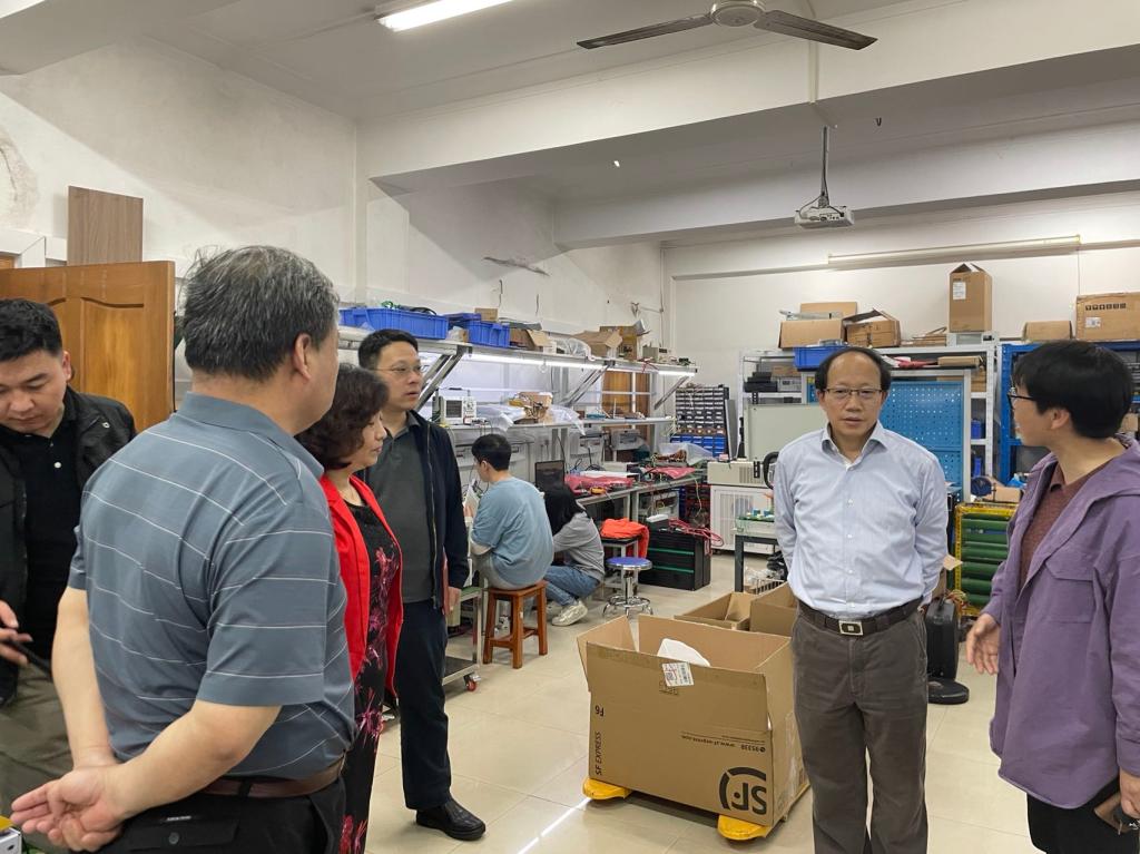 //zqgl1.jmd8.net/_vsl/097B4AB135335BFA977CA80181EB7929/FC87127C/1A42A